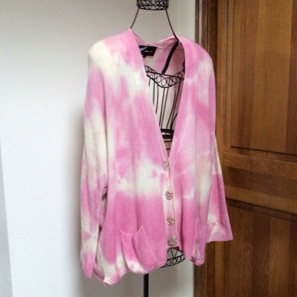 Zoe Couture Hand Dye Oversized Cardigan in Mongolia Cashmere, Medium - Picture 2 of 10